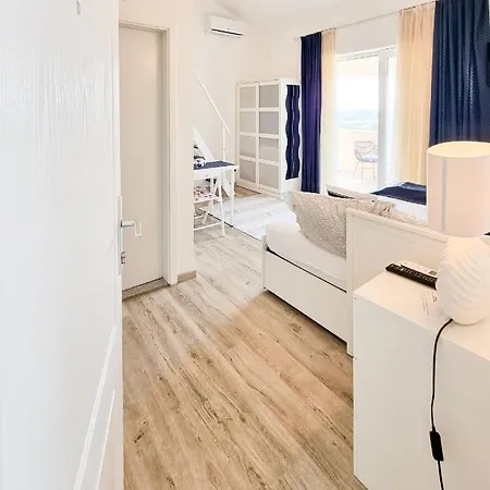 Апартаменты Eleonora Банджоле