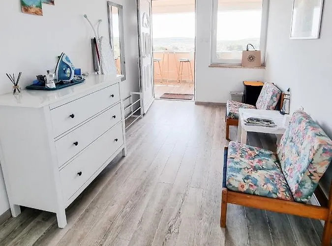 Eleonora 아파트 *